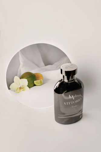 Духи Erato с ароматом уда